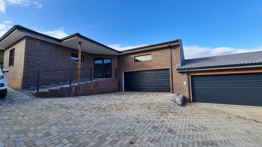 3 Bedroom Property for Sale in Dana Bay Western Cape